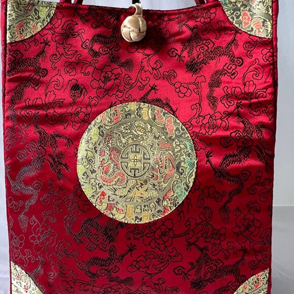 New Red and Gold Satin Purse, Asian Inspired Top Zipper Closure - Picture 3 of 10